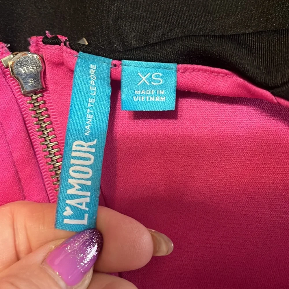 Dress - Picture 4 of 4